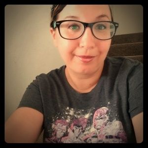 Meet your Posher, Cristina